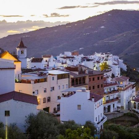 Casita Jade Βίλα Sayalonga Εξωτερικό φωτογραφία
