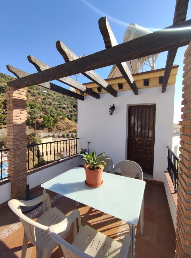 Casita Jade Βίλα Sayalonga Εξωτερικό φωτογραφία